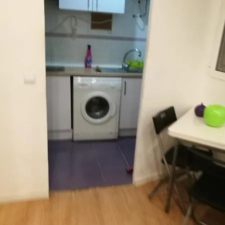 Apartamento 2 Dormitorios Cerca De Manuel Becerra Madrid Esterno foto